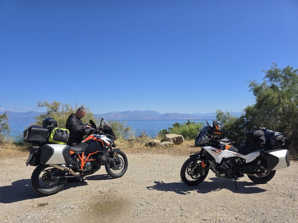 2 Motorräder durch Griechenland