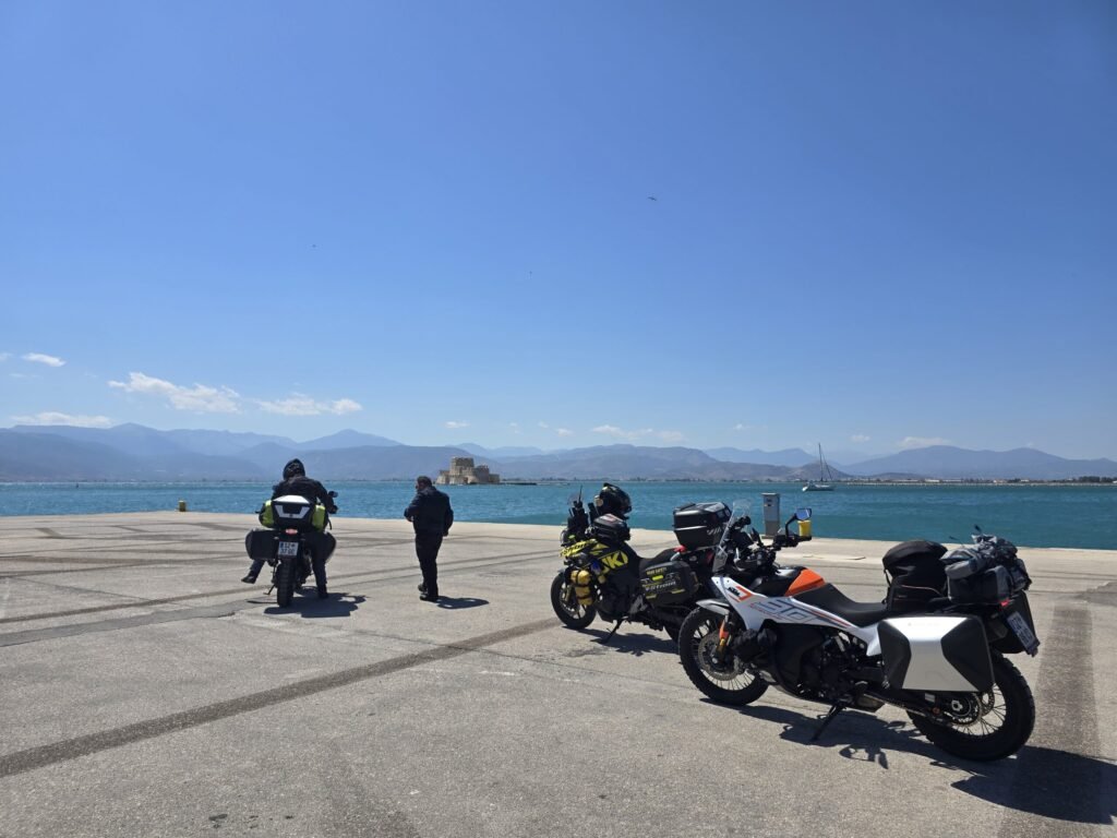 nafplio mit dem Motorrad