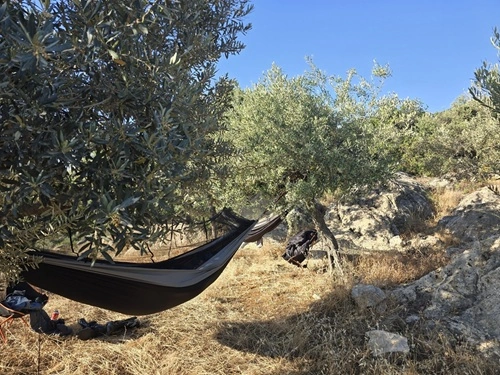 Hängematten - wie wir auf unserer Motorradtour in Griechenland schlafen