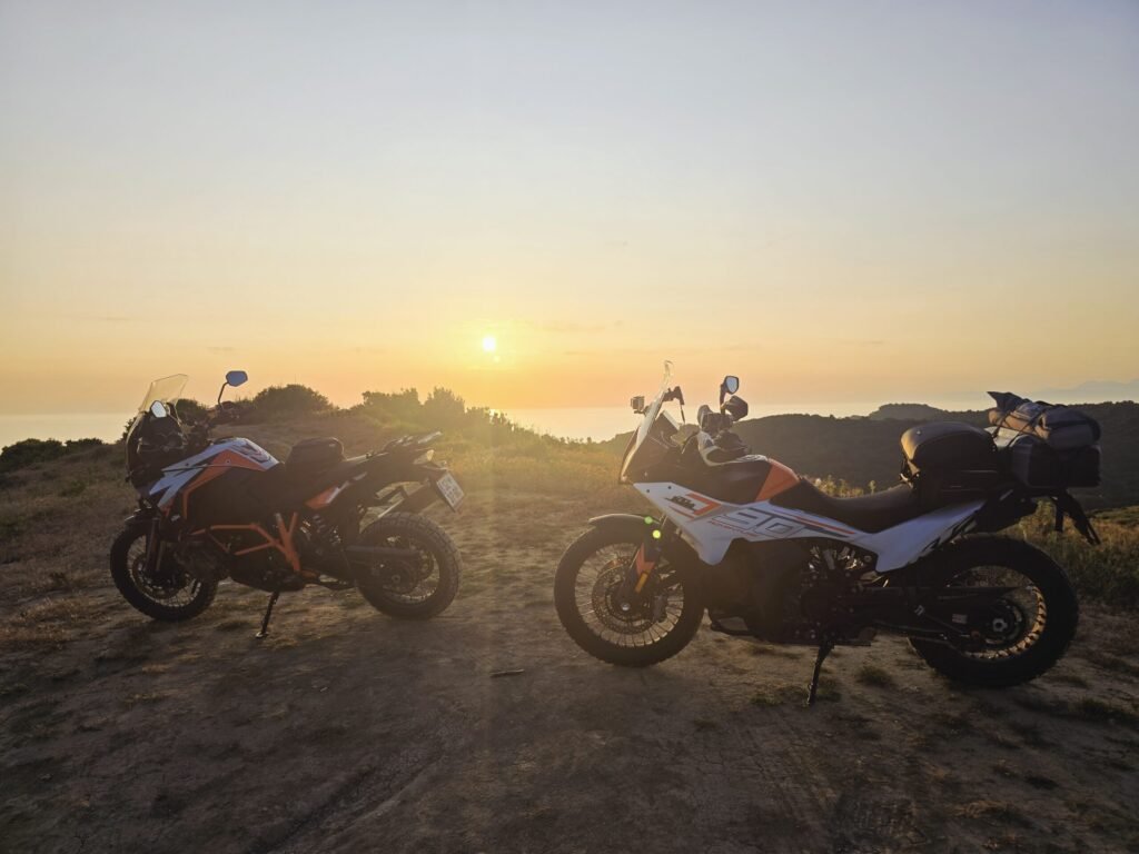 Die schönste Küstenstraße unserer Reise – und ihr verstecktes Ende