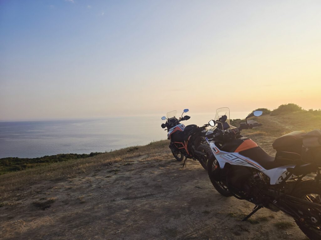 Albaniens Offroad‑Spielplatz: Zwei Nächte im Paradies