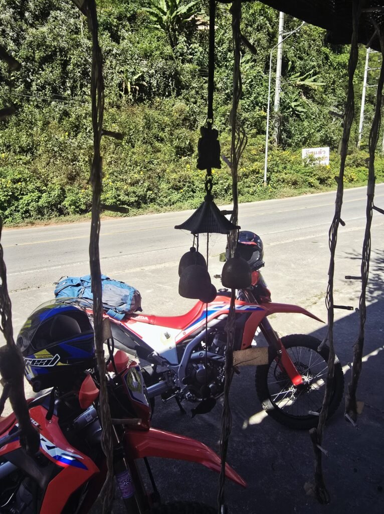 Bikerreise durch Nordthailand – Landschaften, Kurven und authentische Orte.