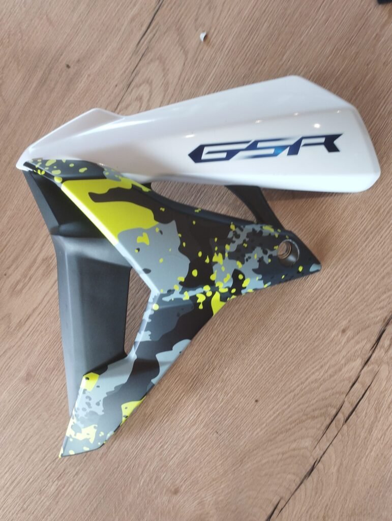 SUZUKI GSR 750 Neues Design