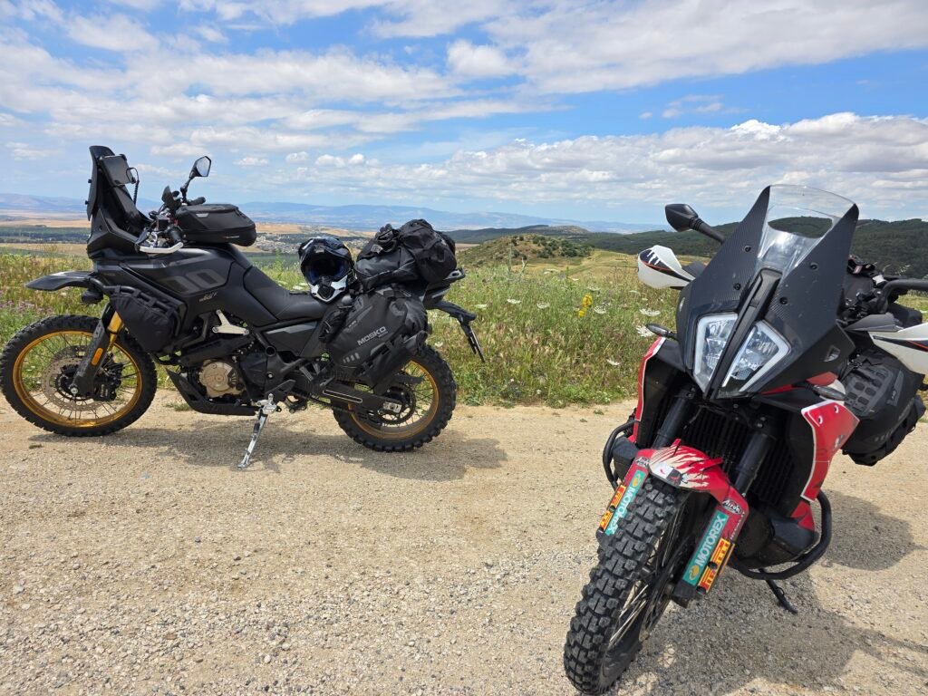 ktm 790 Adventure Voge 800 Rally