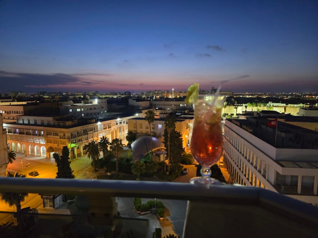 Tunesien Golden Tulip Hotel Sfax Altstadt Gänge Shopping Gewürze Romantik